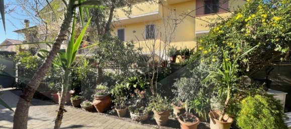 6 rooms House in Pontedera, Italy No. 21388 41