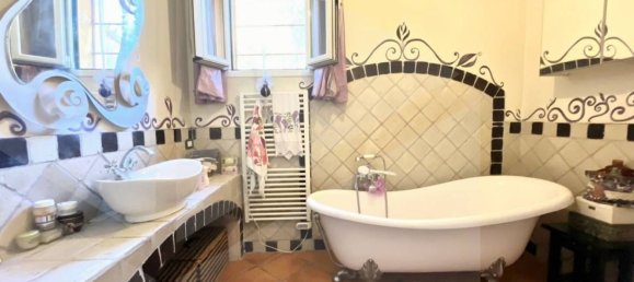 6 rooms House in Pontedera, Italy No. 21388 26