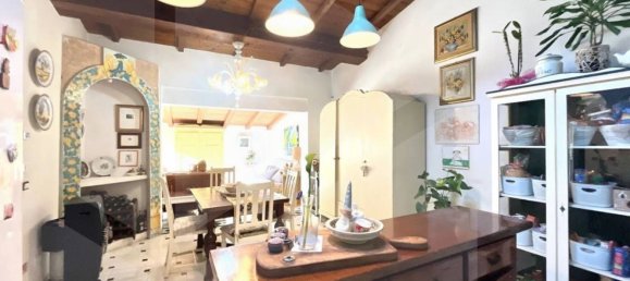 6 rooms House in Pontedera, Italy No. 21388 13