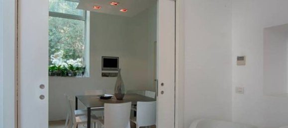 5 rooms Commercial property in Genoa, Italy No. 104791 12