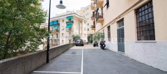 5 rooms Commercial property in Genoa, Italy No. 104791 16