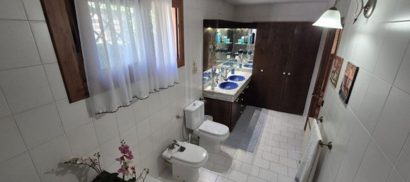 3 bedrooms House in Vallirana, Spain No. 133996 40