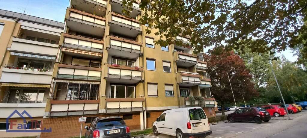 Apartamento de 4 habitaciónes en Langenzersdorf, Austria No. 102684
