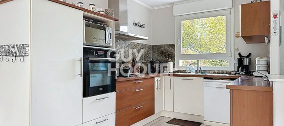 Дом с 3 спальнями в Кальвадос, Франция № 358862 4