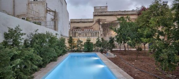 4 bedrooms Townhouse in Sliema, Malta No. 9198 22