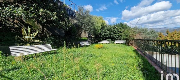 Studio in Pietra Ligure, Italy No. 276000 21