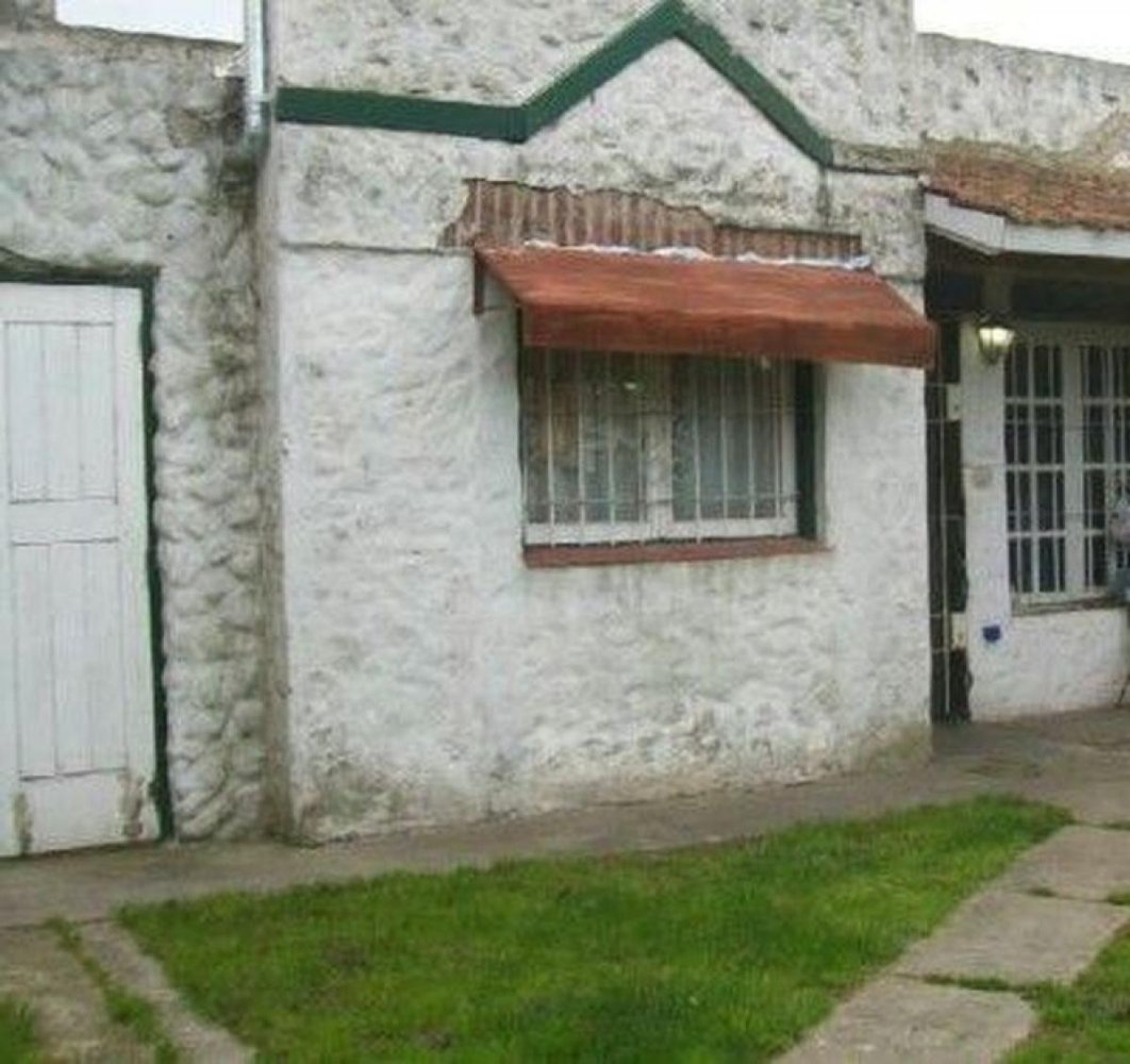 2 bedrooms House in Buenos Aires, Argentina No. 63922