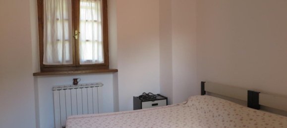 Casa de 2 dormitorios en Licciana Nardi, Italy No. 145709 14