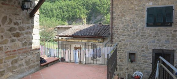 Casa de 2 dormitorios en Licciana Nardi, Italy No. 145709 12