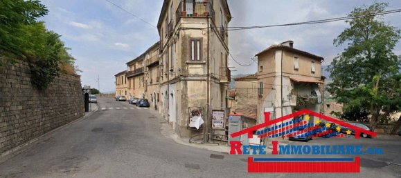 2 rooms Apartment in Cosenza, Italy No. 150715 4
