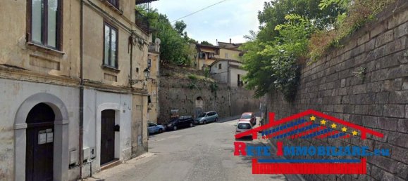 2 rooms Apartment in Cosenza, Italy No. 150715 3