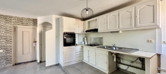 Dúplex de 3 dormitorios en Villeveyrac, France No. 284315 3