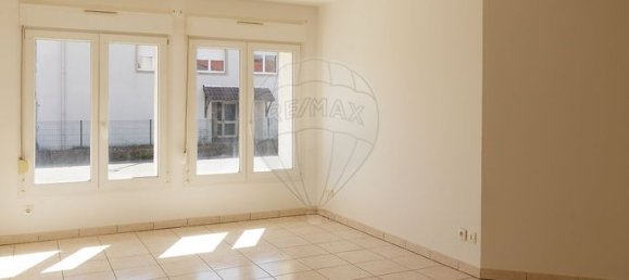 2 Schlafzimmer Wohnung in Amanvillers, France, Nr. 307725 2