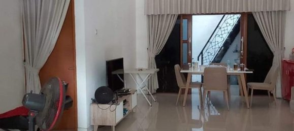 7 bedrooms House in South Tangerang, Indonesia No. 1195 21