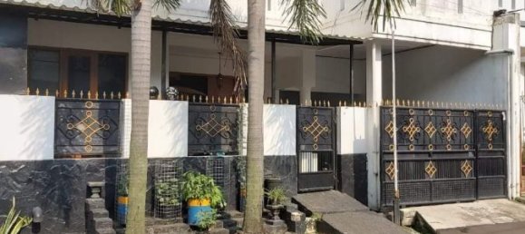 7 bedrooms House in South Tangerang, Indonesia No. 1195 2