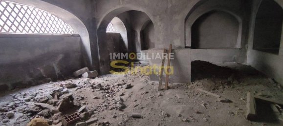 8-Zimmer Haus in Paternò, Italy, Nr. 112016 14