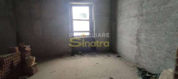 8-Zimmer Haus in Paternò, Italy, Nr. 112016 33