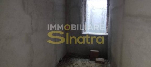 8-Zimmer Haus in Paternò, Italy, Nr. 112016 32