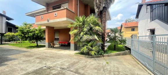 8غرفة فيلا في Caluso, Italy رقم 210693 2