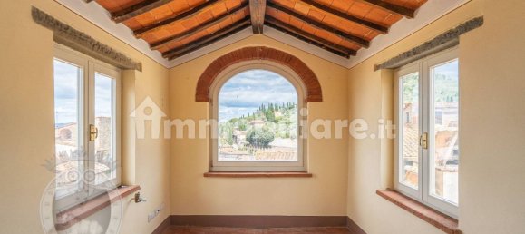 Casa de 3 dormitorios en Castiglion Fiorentino, Italy No. 274165 5