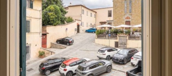 Casa de 3 dormitorios en Castiglion Fiorentino, Italy No. 274165 25