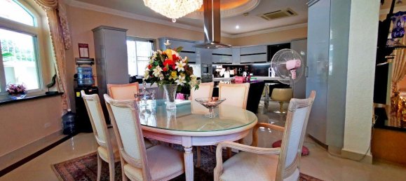 2 bedrooms Cafe / restaurant in Pattaya, Thailand No. 209 8