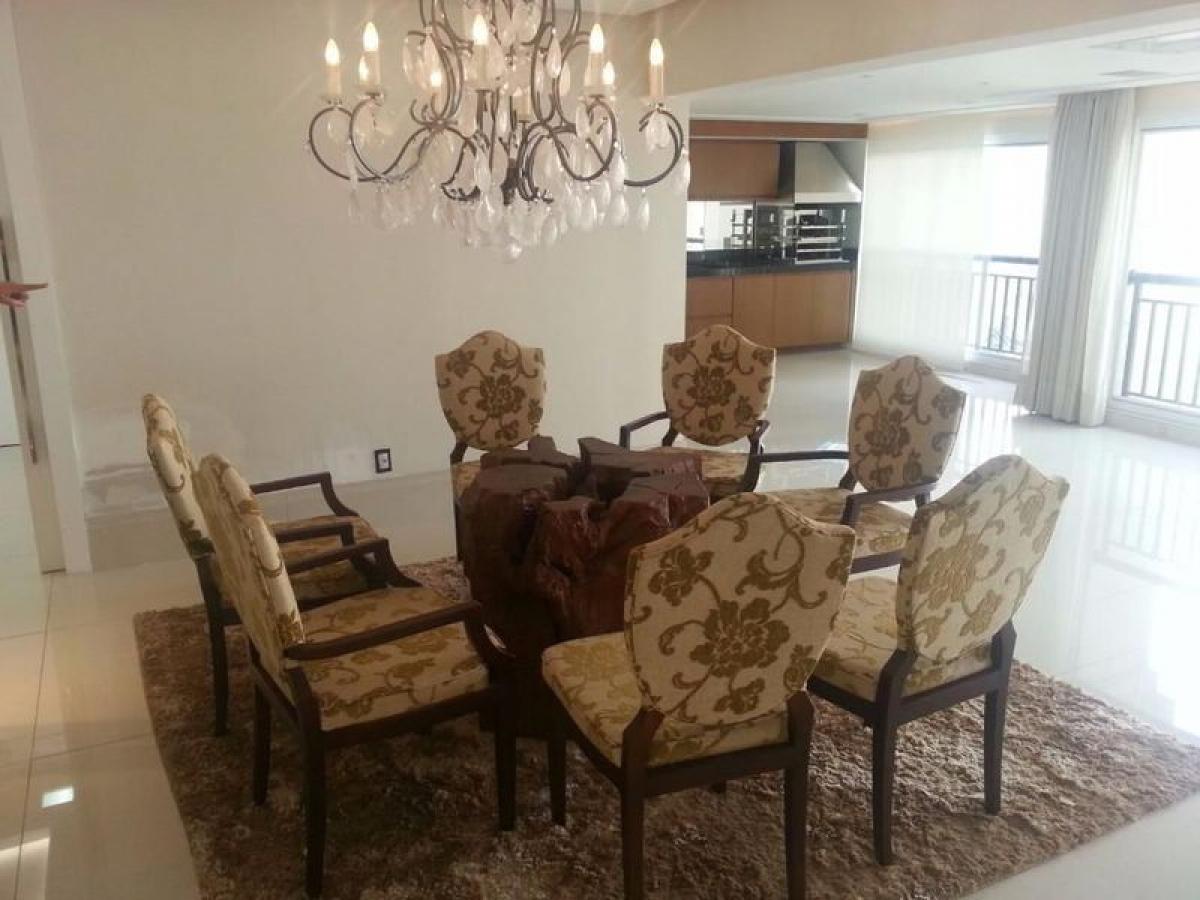 Apartamento de 4 dormitorios en Sao Paulo, Brazil No. 563238
