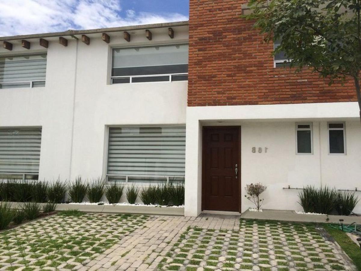 Casa de 3 dormitorios en Mexico No. 207760