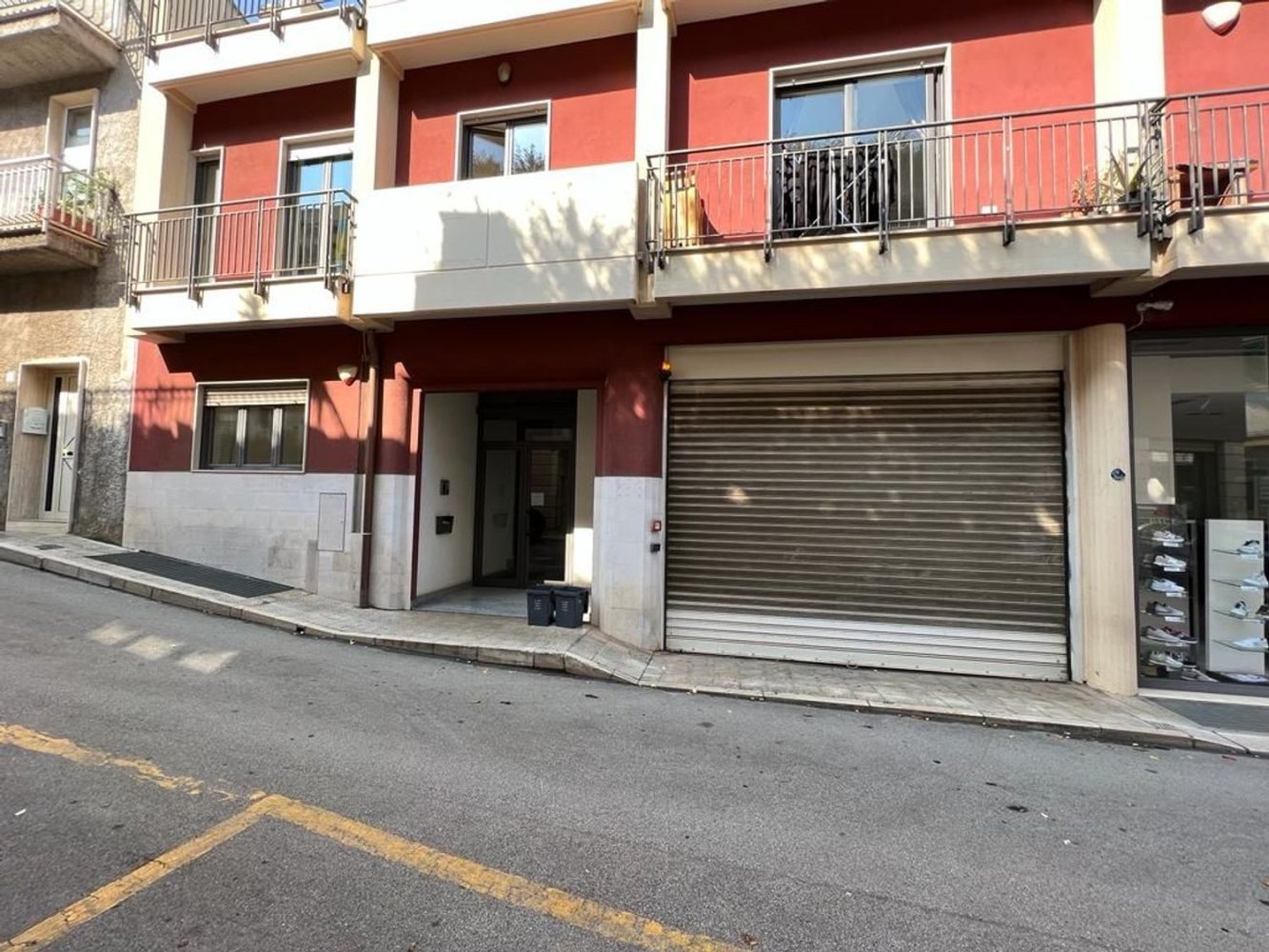 Гараж 29м² в Конверсано, Италия № 142537