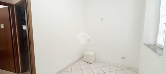 4 bedrooms Apartment in Lissone, Italy No. 329800 8