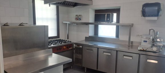  عقار تجاري في Chatillon, Italy 180متر مربع رقم 340858 21