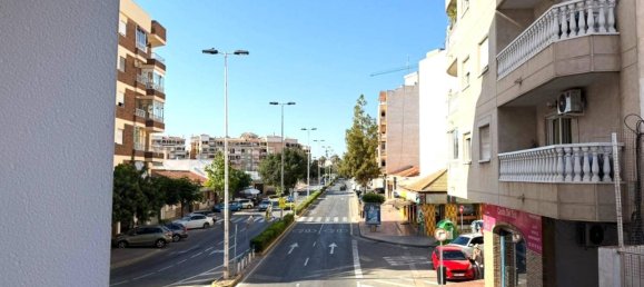 Apartamento T2 em Torrevieja, Spain N.º 186371 31