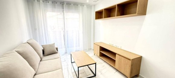 Apartamento T2 em Torrevieja, Spain N.º 186371 2