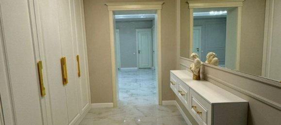 3 bedrooms Apartment in Baku, Azerbaijan No. 1735 9