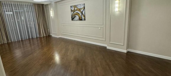 3 bedrooms Apartment in Baku, Azerbaijan No. 1735 16