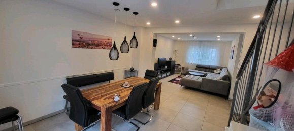 Adosado de 5 dormitorios en Nuremberg, Germany No. 240607 4