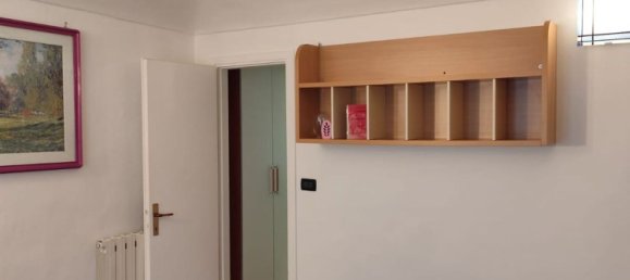 2 bedrooms Apartment in Turin, Italy No. 355623 6