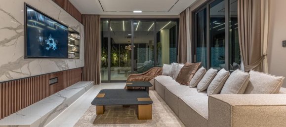 6 Schlafzimmer Villa in Pattaya, Thailand, Nr. 144714 13