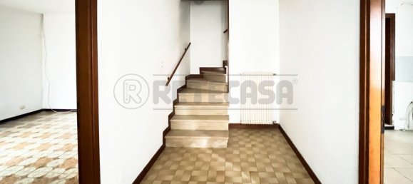 5-Zimmer Haus in Sovizzo, Italy, Nr. 60316 6
