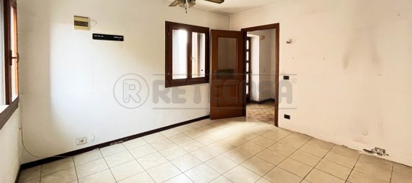 5-Zimmer Haus in Sovizzo, Italy, Nr. 60316 5