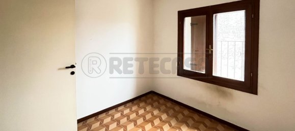 5-Zimmer Haus in Sovizzo, Italy, Nr. 60316 11