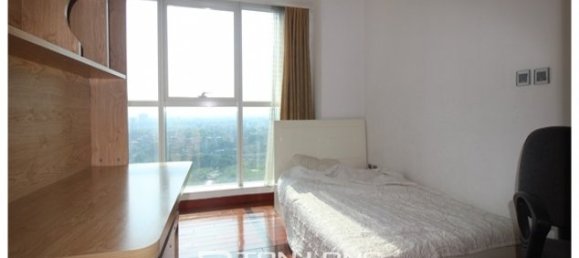 Apartamento de 3 dormitorios en Tay Ho, Vietnam No. 1628 8