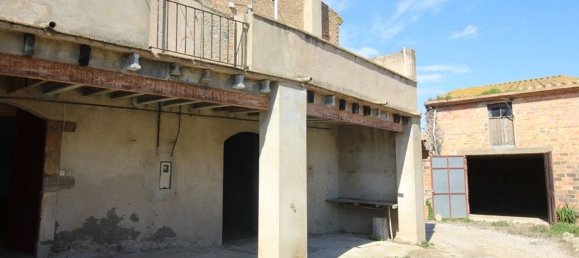 4 bedrooms House in Peralada, Spain No. 155405 2