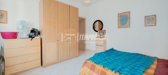 2 rooms Apartment in Vigevano, Italy No. 218313 7