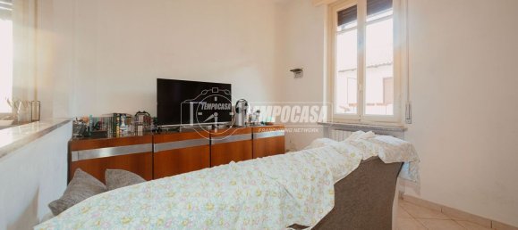 2 rooms Apartment in Vigevano, Italy No. 218313 4