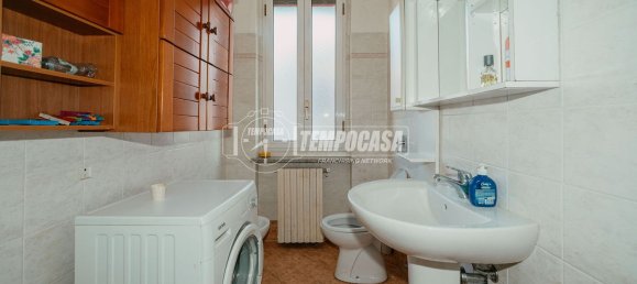 2 rooms Apartment in Vigevano, Italy No. 218313 8