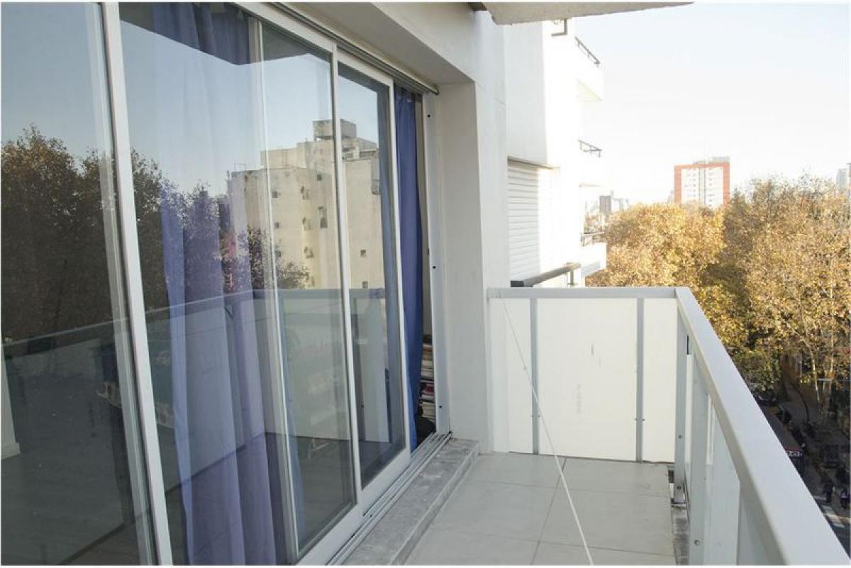 Studio in Buenos Aires, Argentina No. 77772