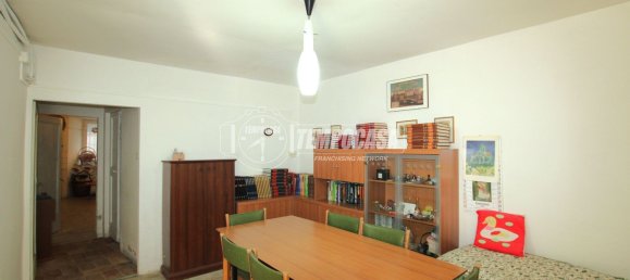 5 bedrooms House in Fermo, Italy No. 330914 20