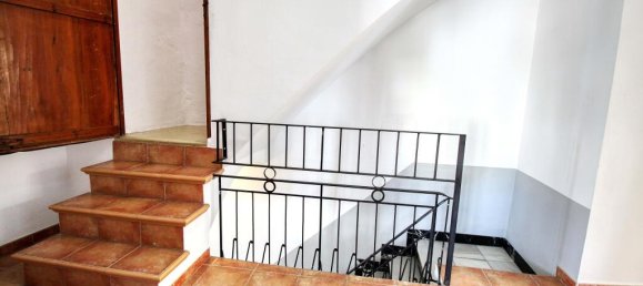 5 bedrooms Villa in Valencia, Spain No. 167540 13