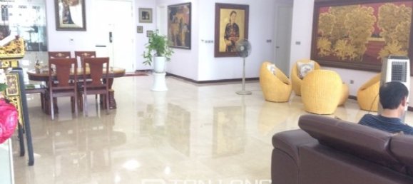 4 Schlafzimmer Wohnung in Tay Ho, Vietnam, Nr. 1338 4